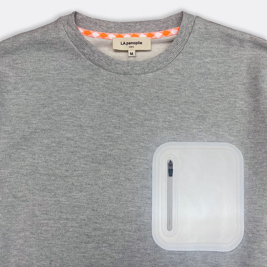Sweat reflective pocket